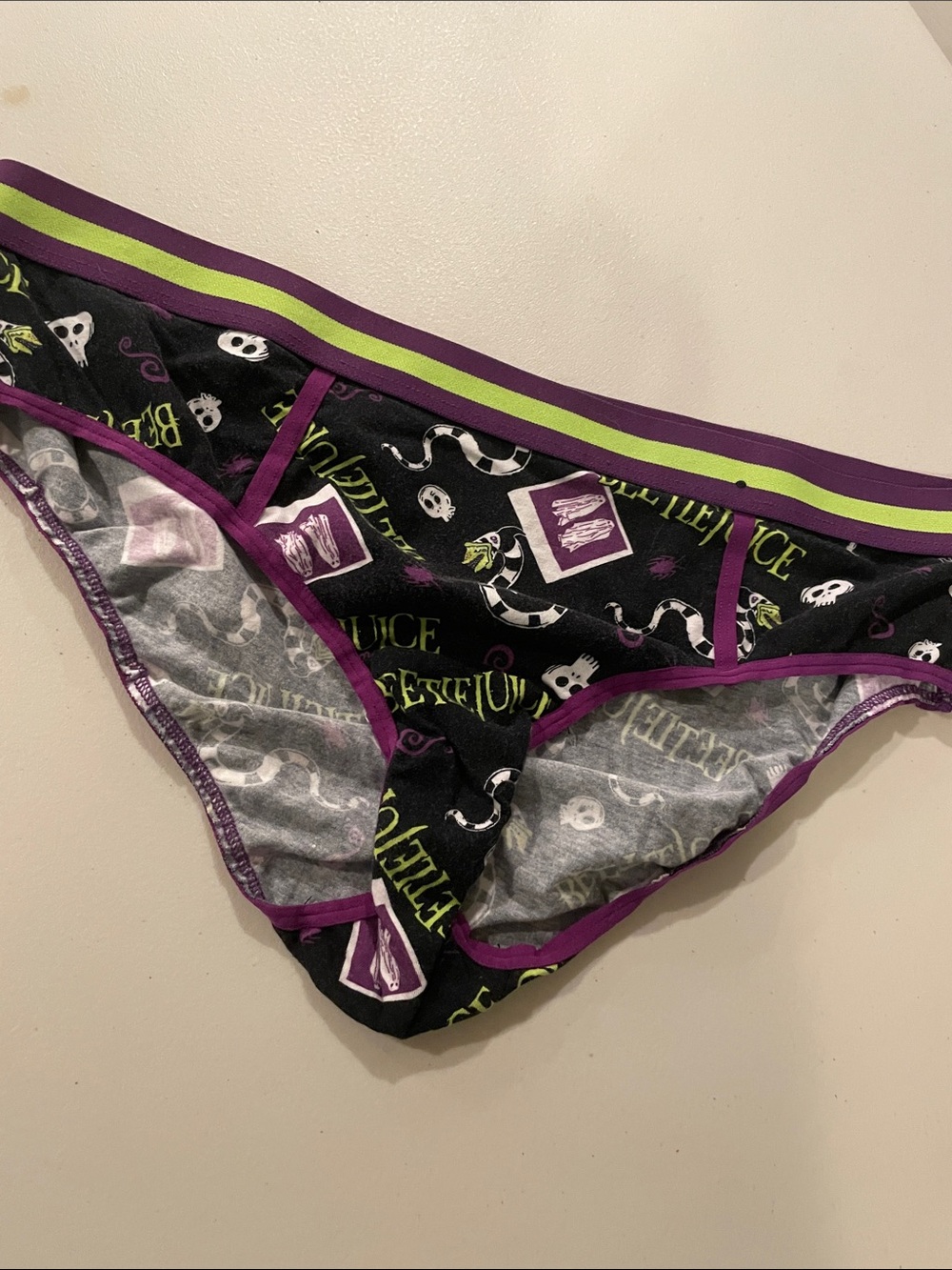 5x torrid Black & Red Hocus Pocus, Beetlejuice & Horror Print Panty Set P7 - Picture 7 of 9